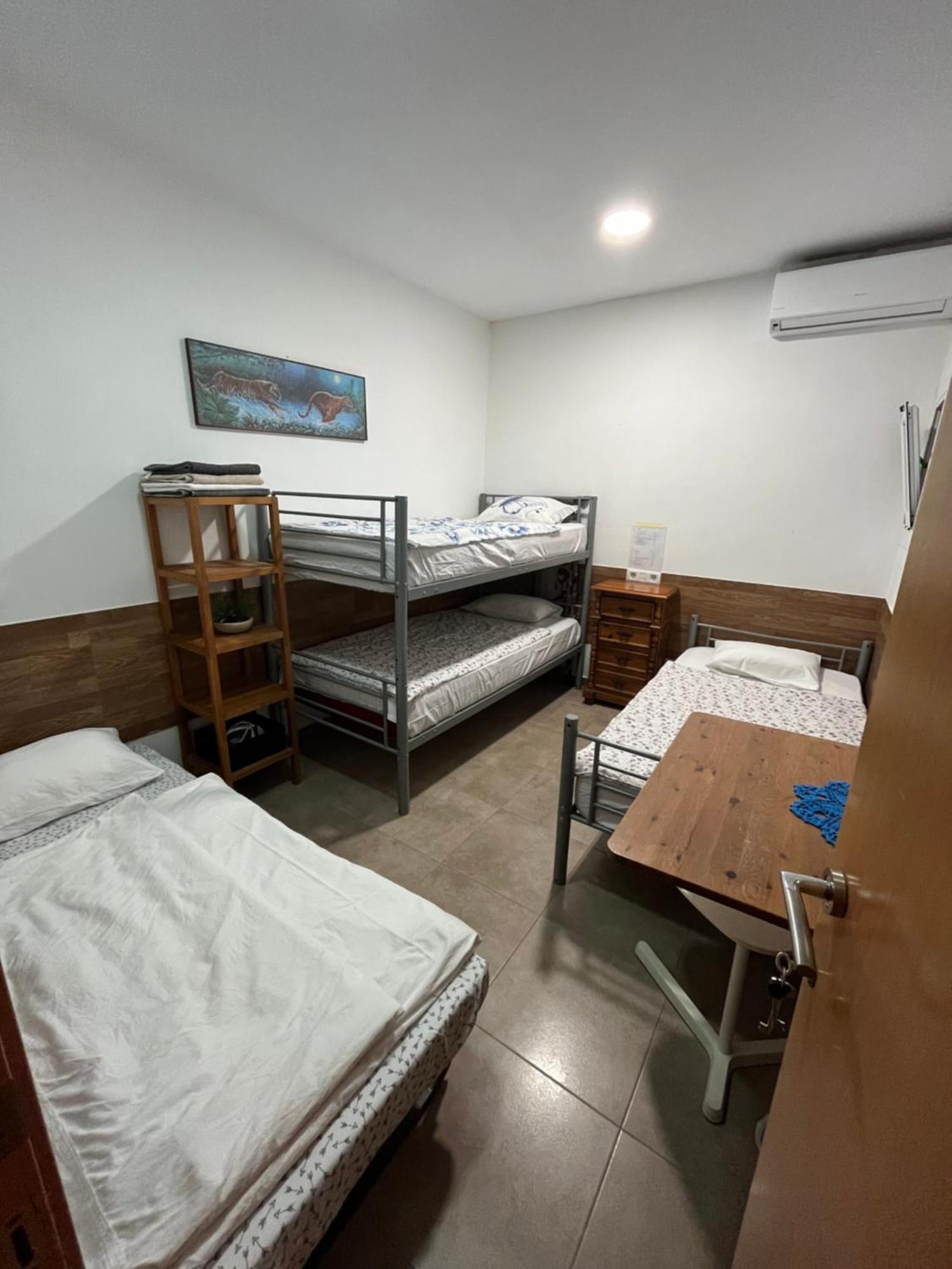 Cozy Room Next To El Prat Airport El Prat de Llobregat Exteriör bild